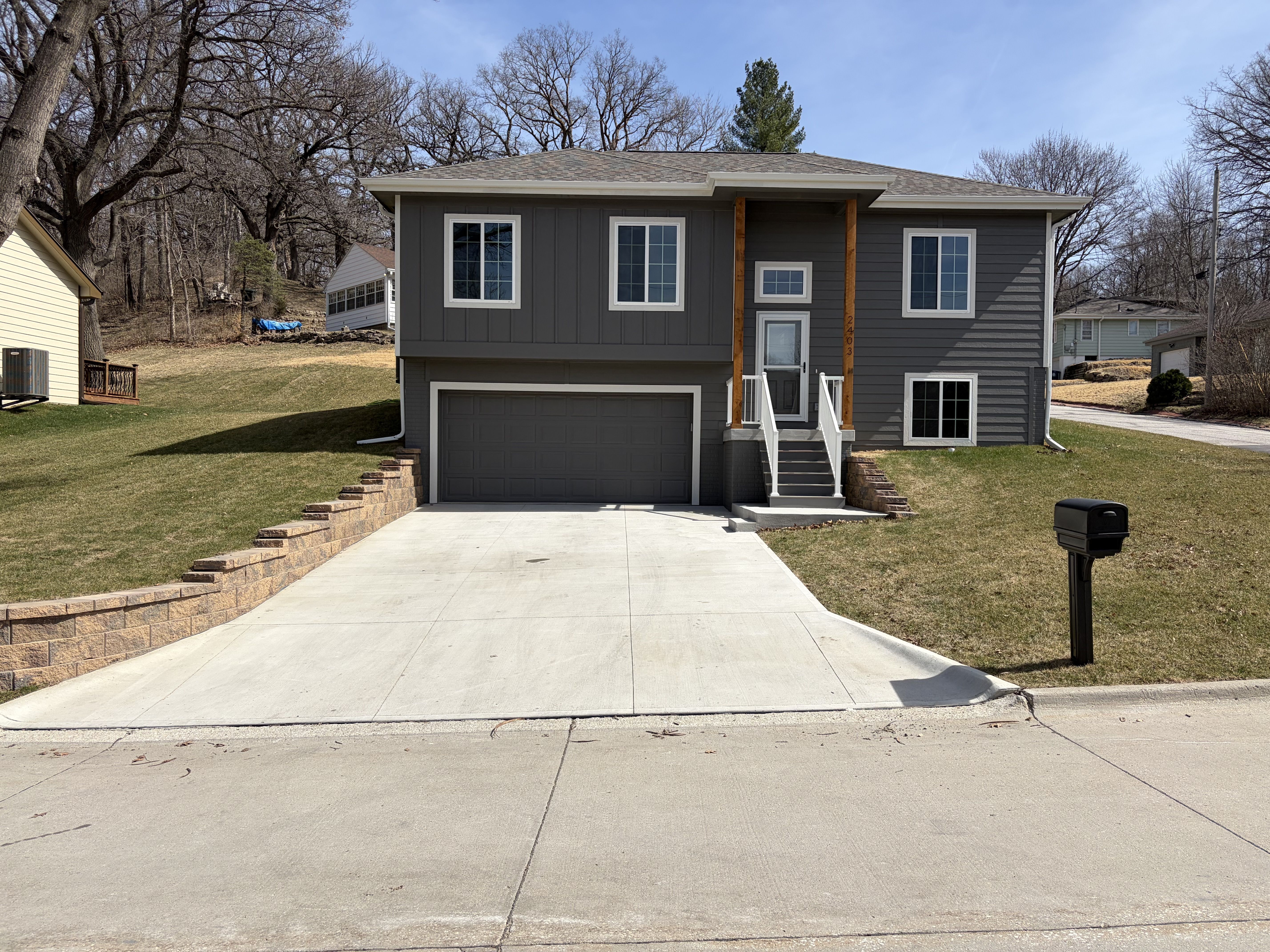 2403 N. Broadway Street