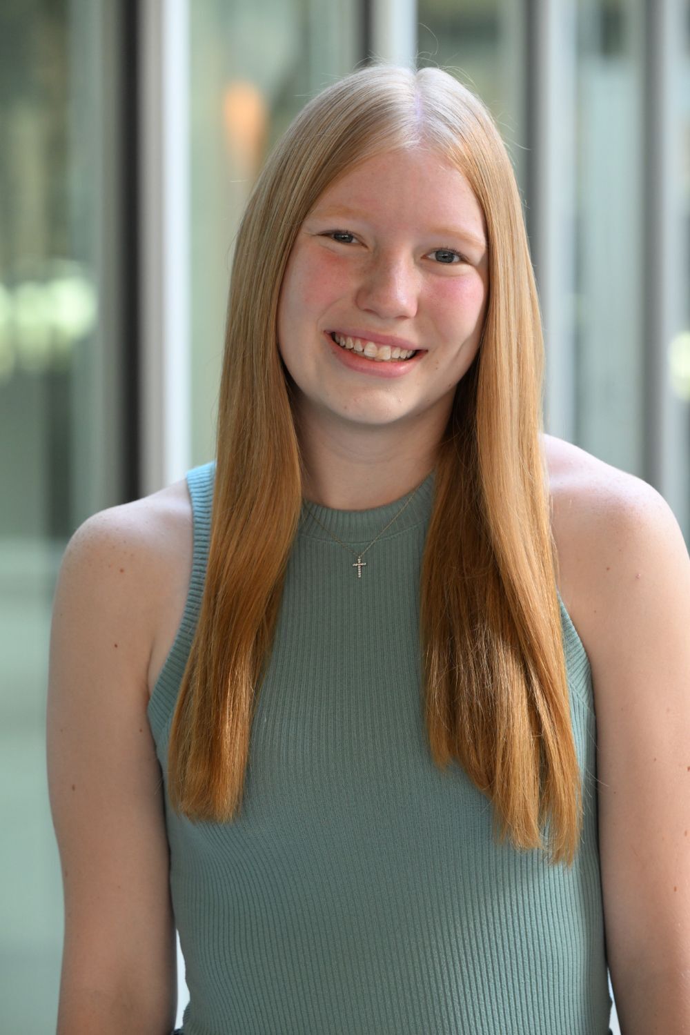 Claire Holle - Lincoln Lutheran