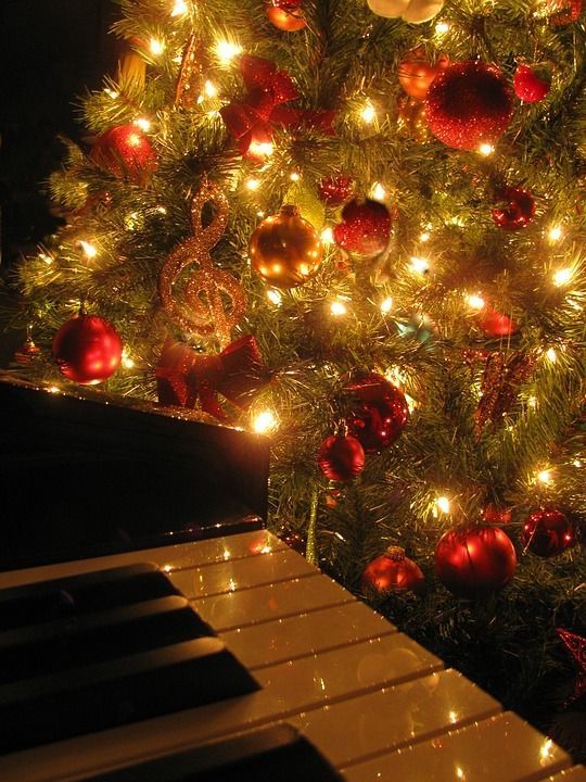 "Christmas by Candlelight" Concert featuring Karen Beacom and Maggie Twining