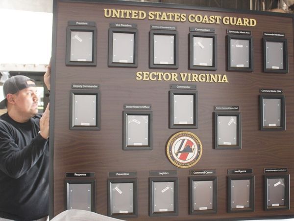 Chain-of-command and military leadership boards and plaques