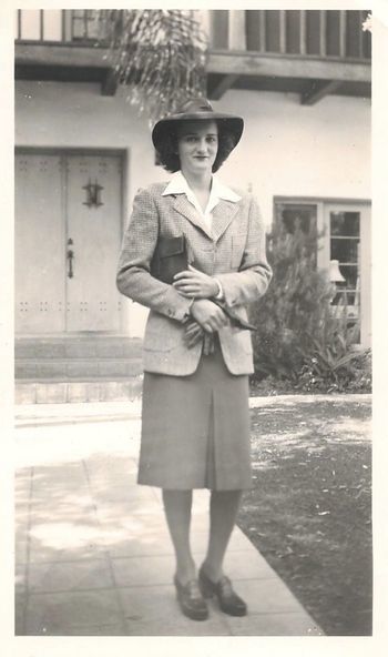 Left to right: Dorothy Ruth, Julia Ruth, Mrs Carrie L. Merritt