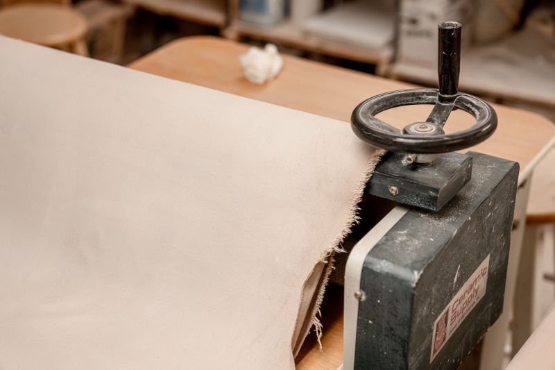 Clay slab roller 