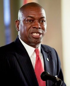 Vacca Campus welcomes Rep. Oliver Robinson for Writing Our Stories book release