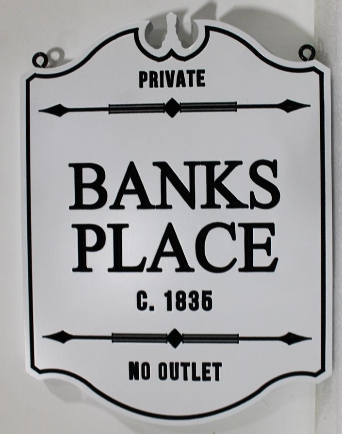 I18145 - Engraved HDU Colonial-style Entrance Sign for the "Banks Place" Residence.