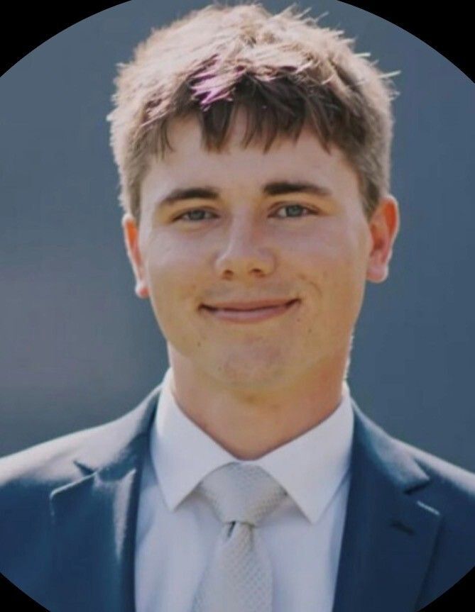 Wahoo Native Ryan Raabe takes over 8th grade SPED at Otte Middle School