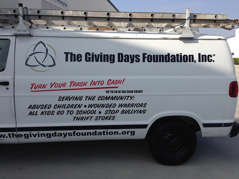 Vehicle vinyl lettering and graphics Orange County
