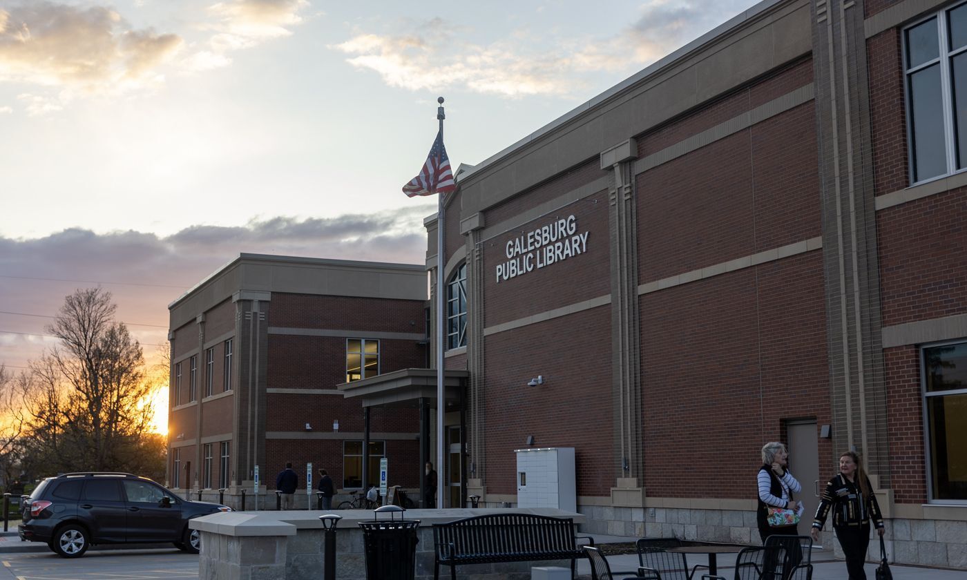 Galesburg Public Library