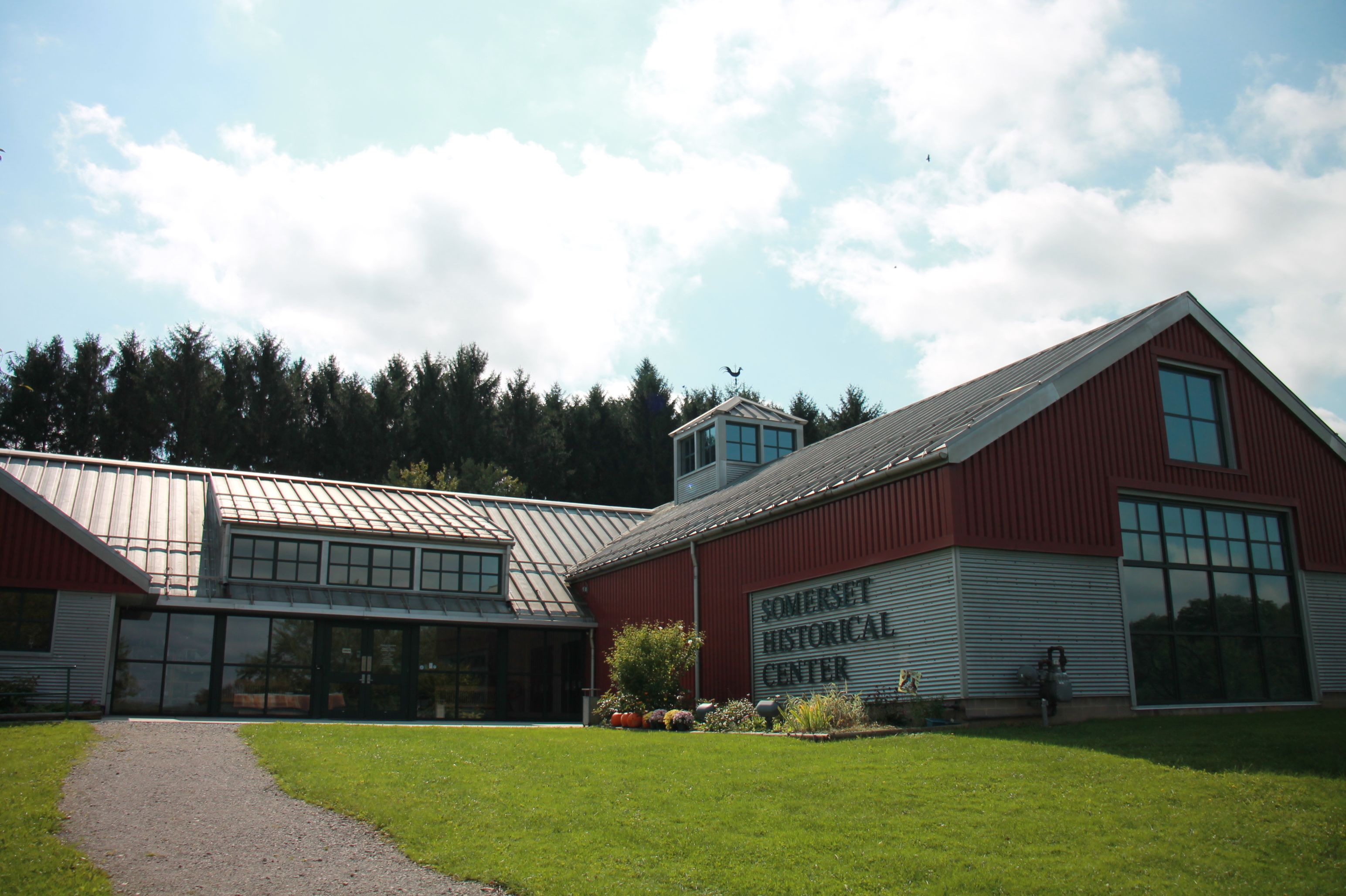 Exterior image of the visitor center at the Somerset Historical Center.