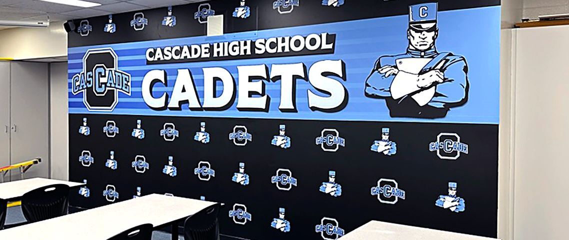 Cascade HS Step and Repeat Signs