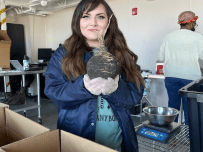 Let's learn about the Black Spanish Radish!