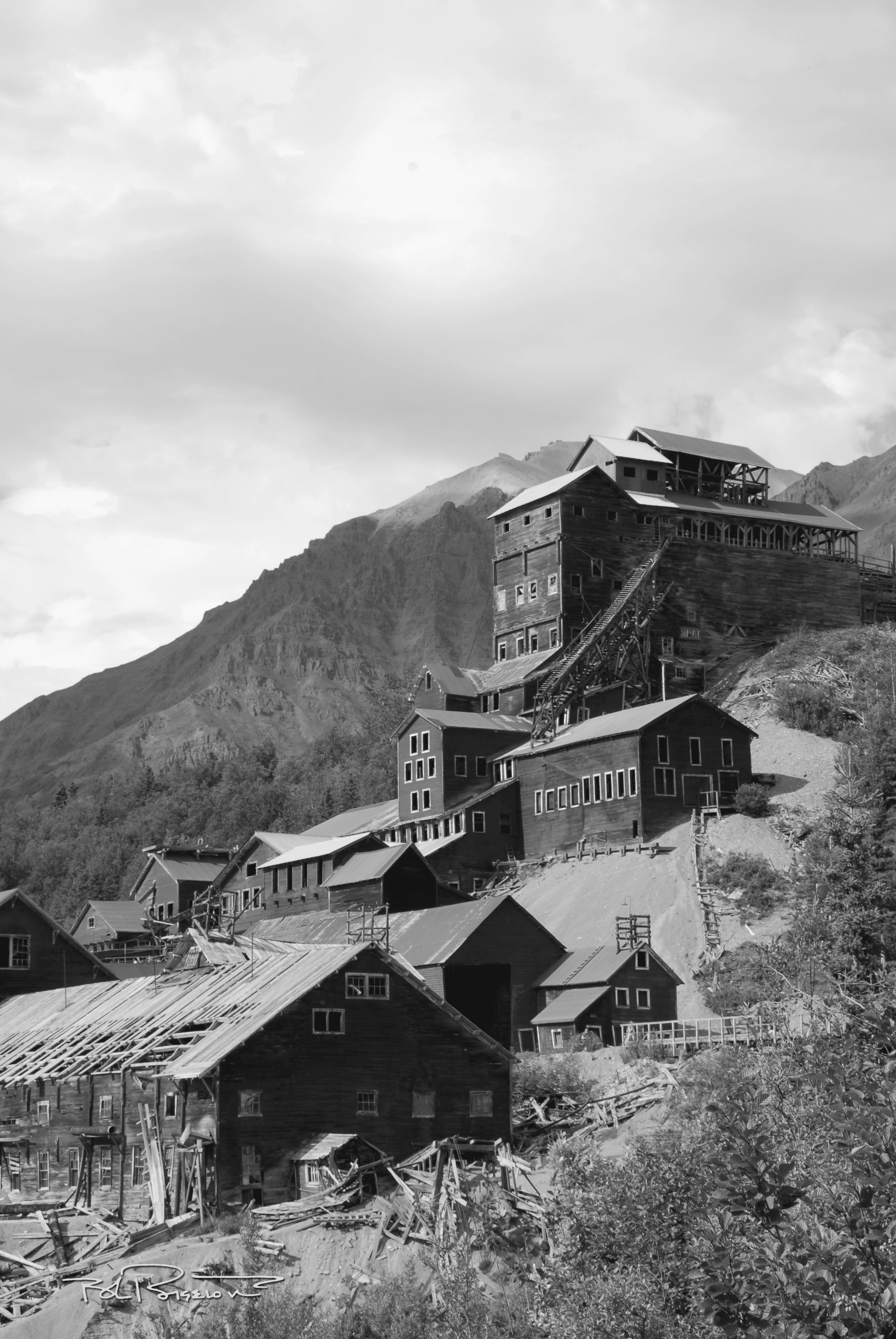 Kennicott Mill Town View B&W2