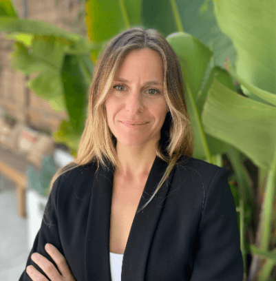 Larken Yackulic, J.D. 