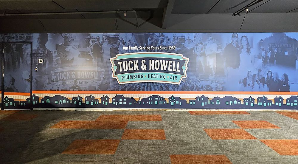 tuck wall
