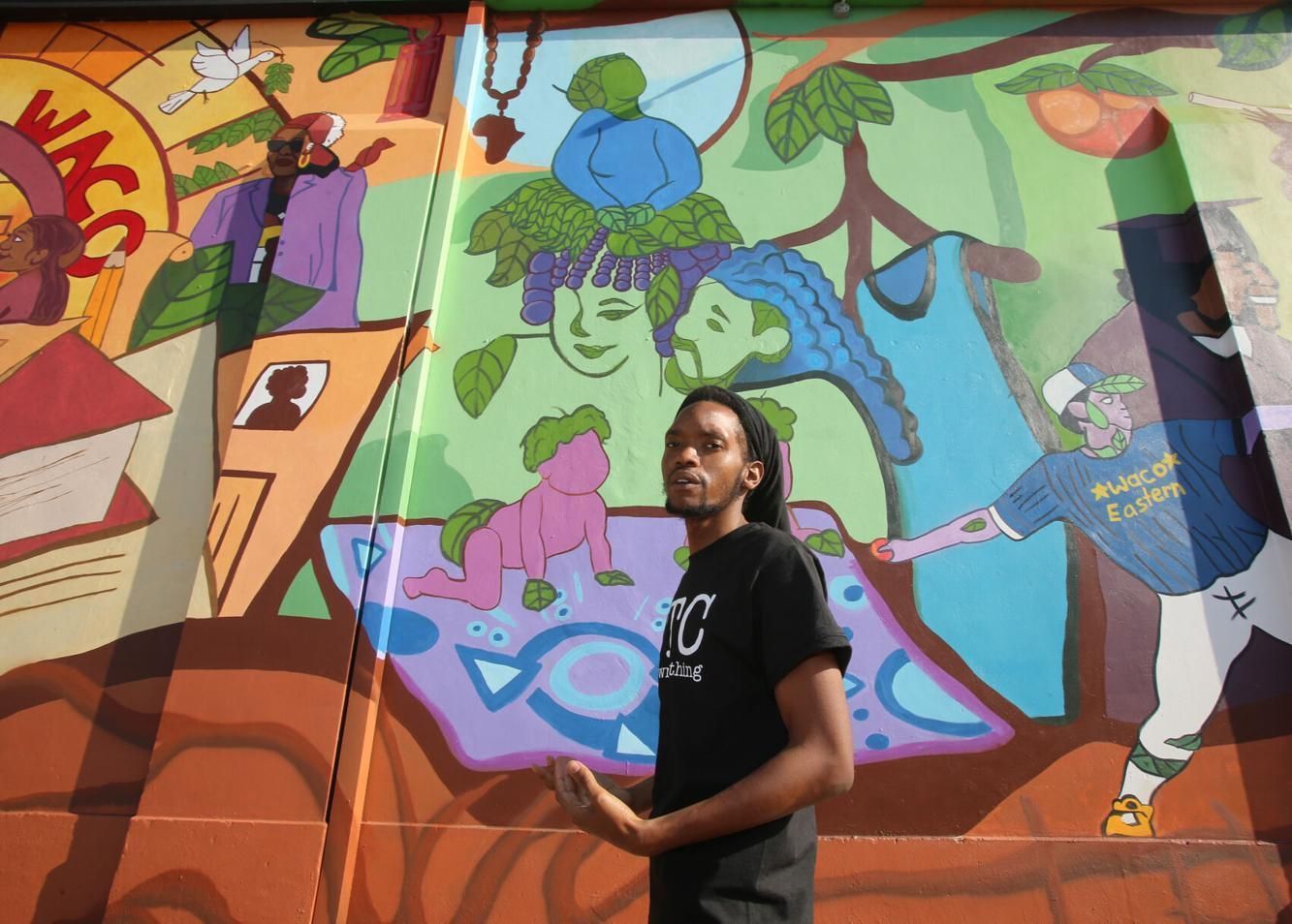 Scholar Alumni Create Mural That Tells Story of East Waco History, Culture