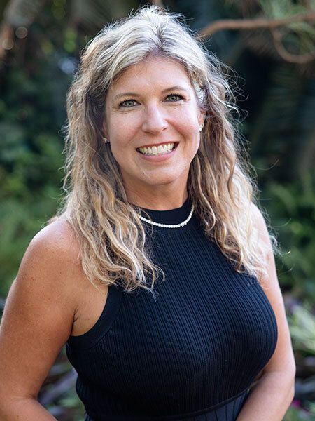 Ashley Leonhardt Lee