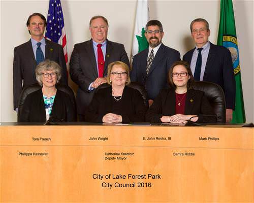 Lake Forest Park officials