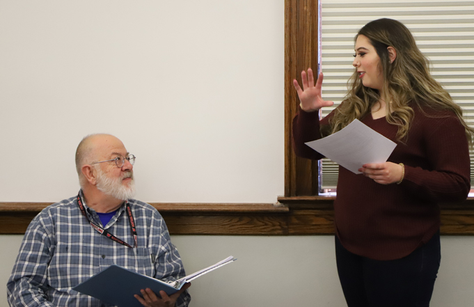 UMW Senior Gains Experience as a Teaching Assistant