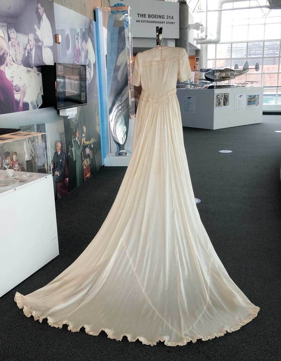 parachute silk wedding dress parachute silk wedding dress | Picture tag