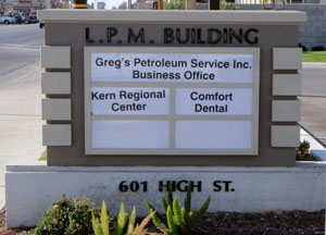 Monument Signs Bakersfield California