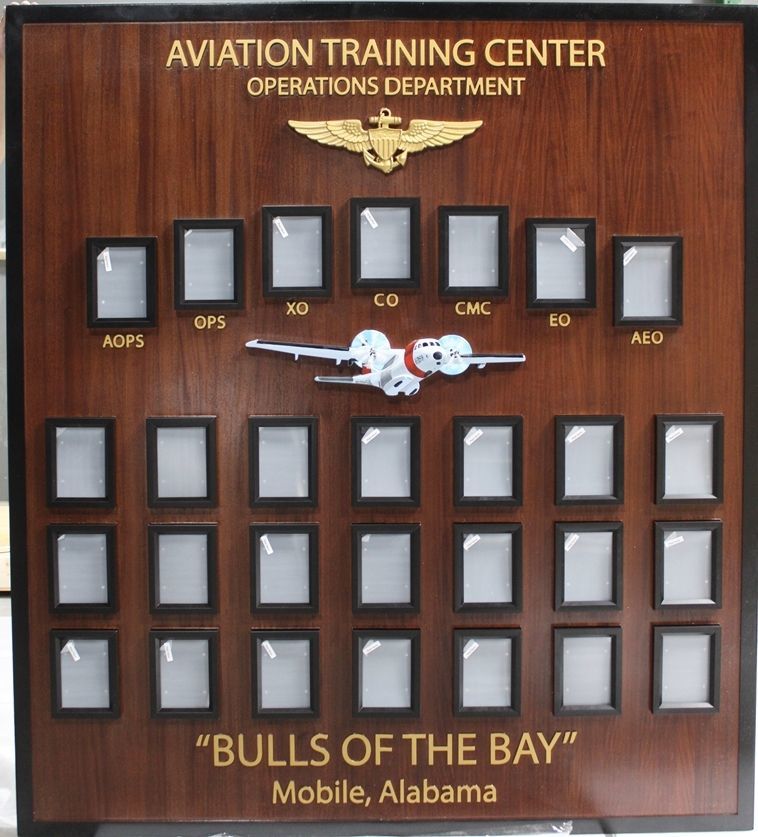 SA12580 - Mahogany Chain-of-Command Board for the Aviation Training Center, Operations Department, US Navy 