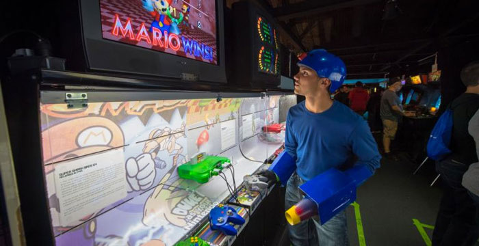 Retro Video Game Lounge - 30 Arcade & 50 Consoles