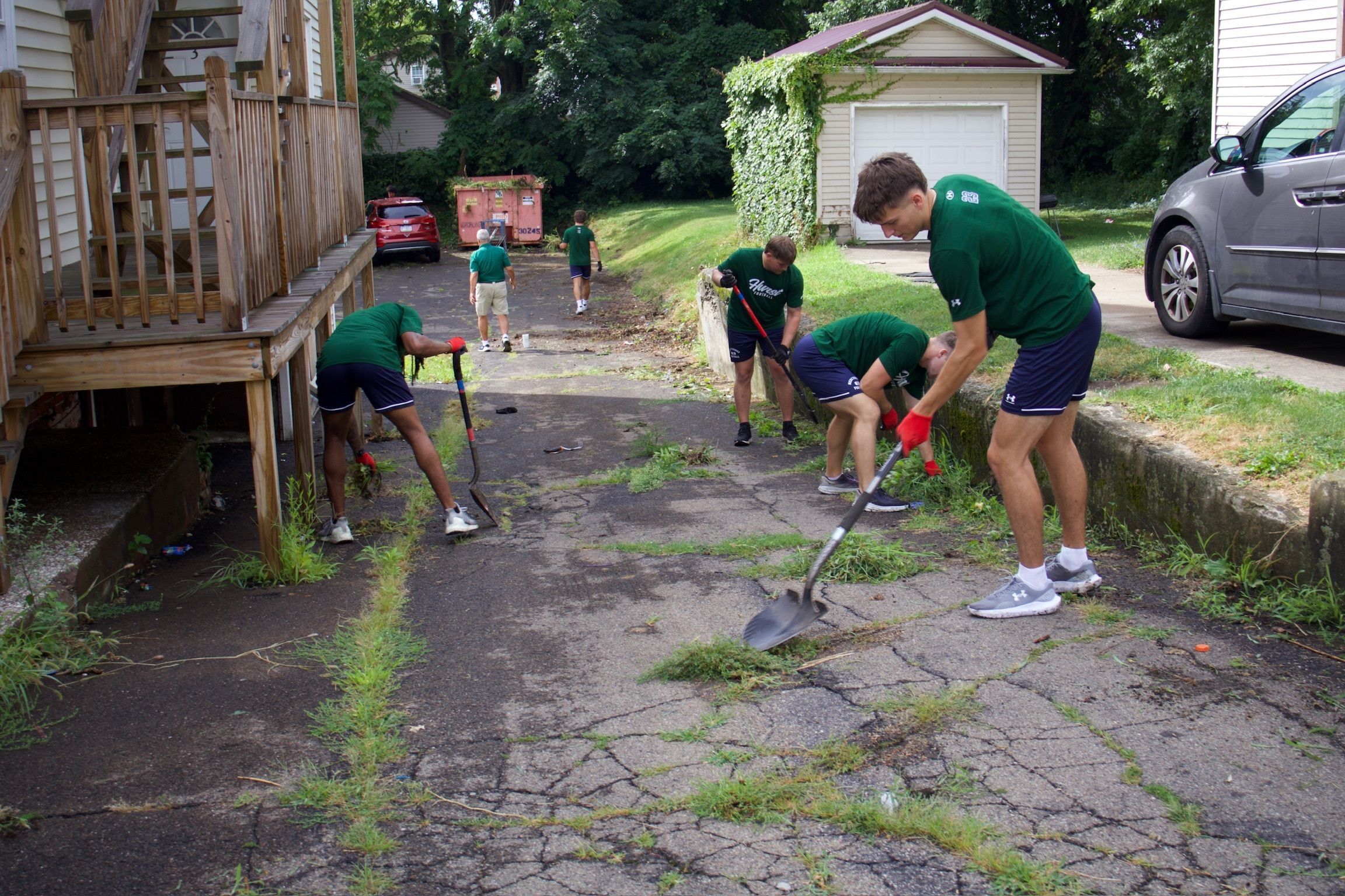 Neighborhood Cleanups