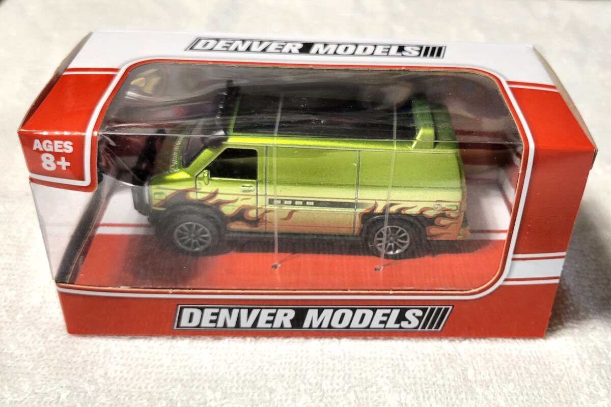 Denver Models Chevy Van - Green w/ Flames Van - 1:43 scale