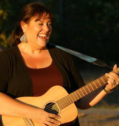 Music at the Market: Laurie Ann Project
