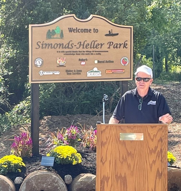 G16423 - Entrance Sign  for Simonds-Heller  Park, for the Village of Newcomerstown, Ohio (Installed).