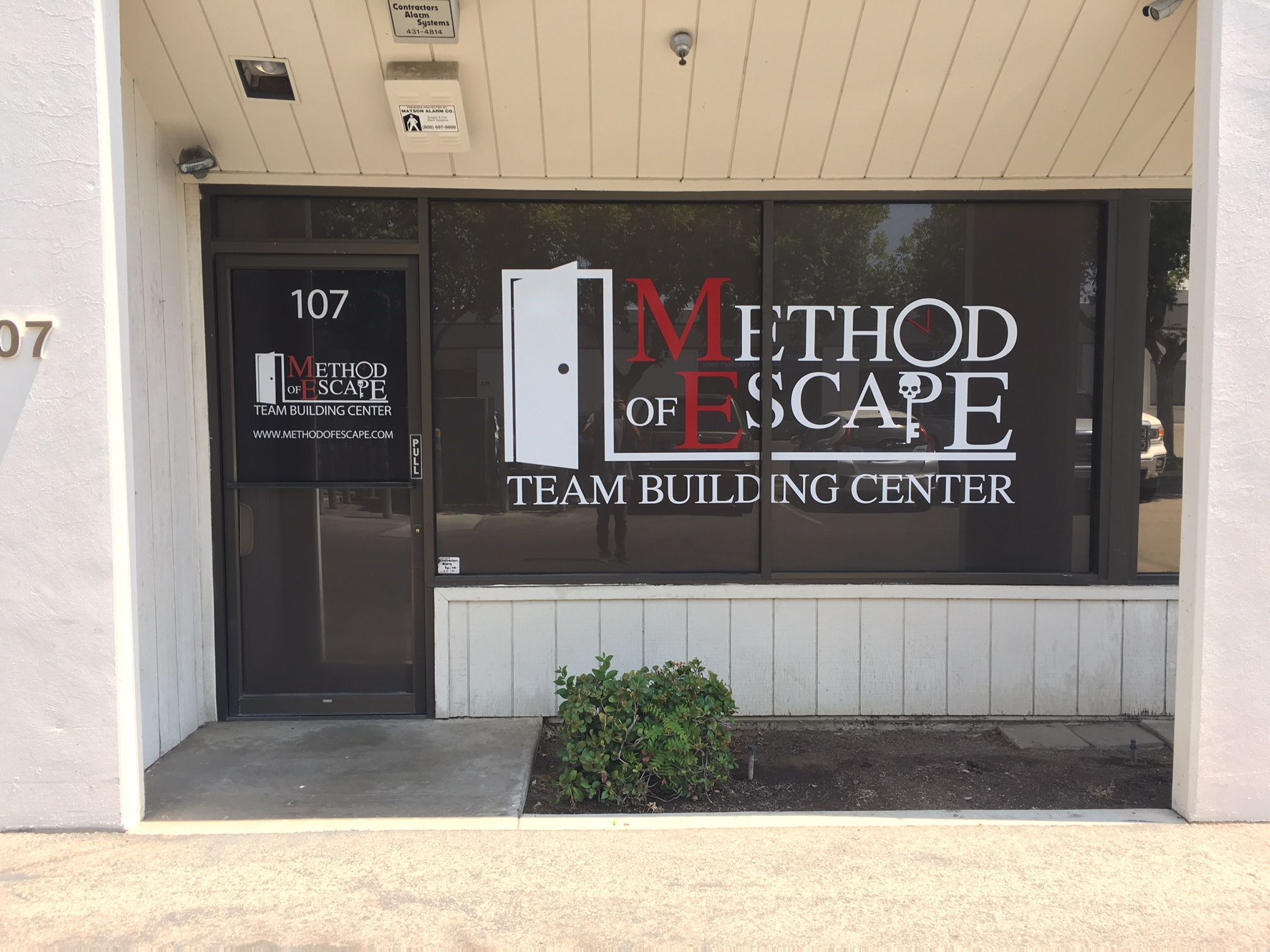 Decals & Lettering