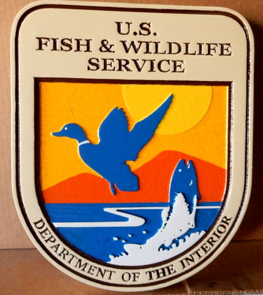 G16072 - Carved Wall Plaque of the Seal fo Fish & Wildlife Service,, 2.5-D  , with Duck and Fish 
