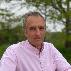 Dr. Julian Abel