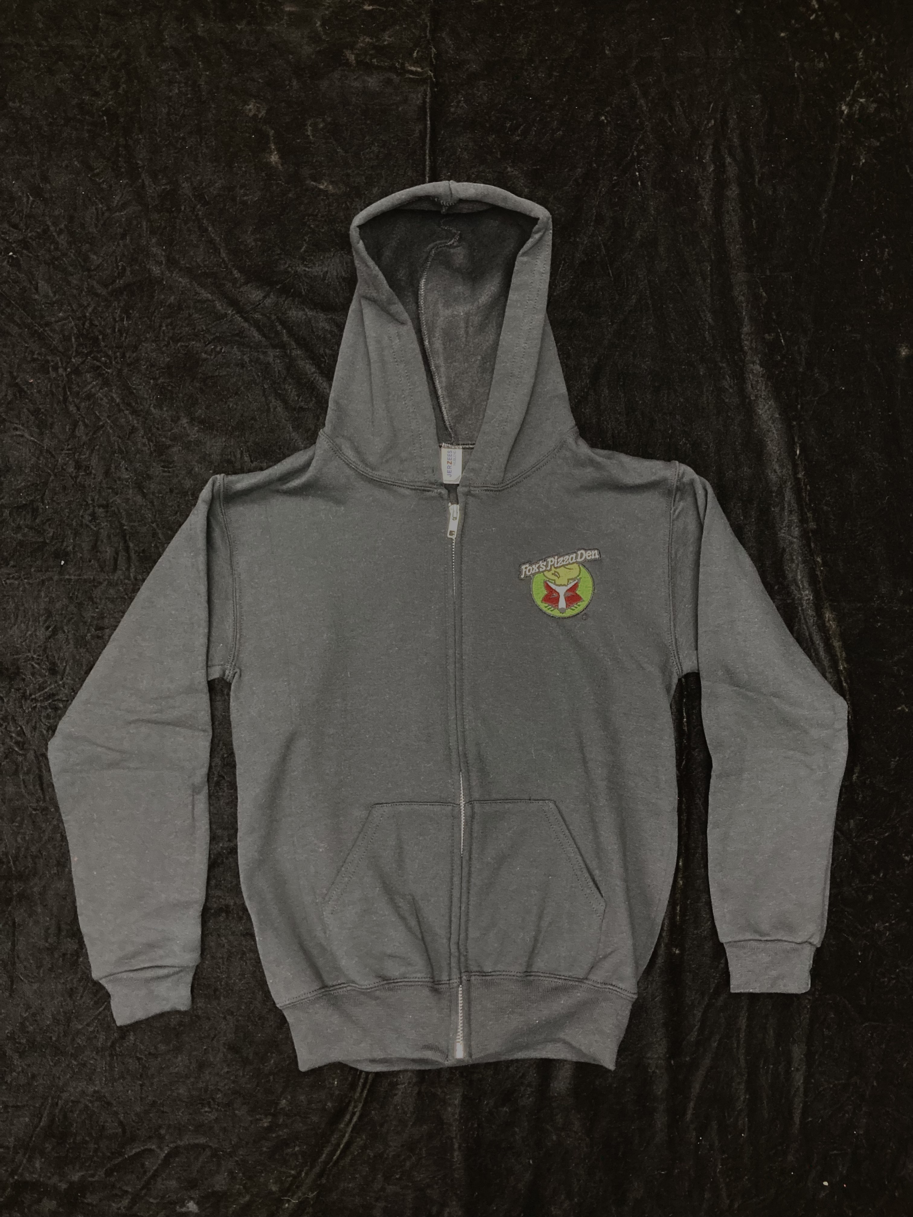 SALE Fox's Logo - YOUTH MEDIUM Black Zip-Up Hoodie (Gildan)