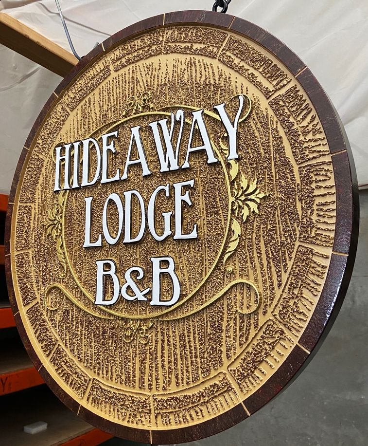 T29165 - Carved HDU "Hideaway Lodge B&B" Hanging Entrance Sign, Brown Color
