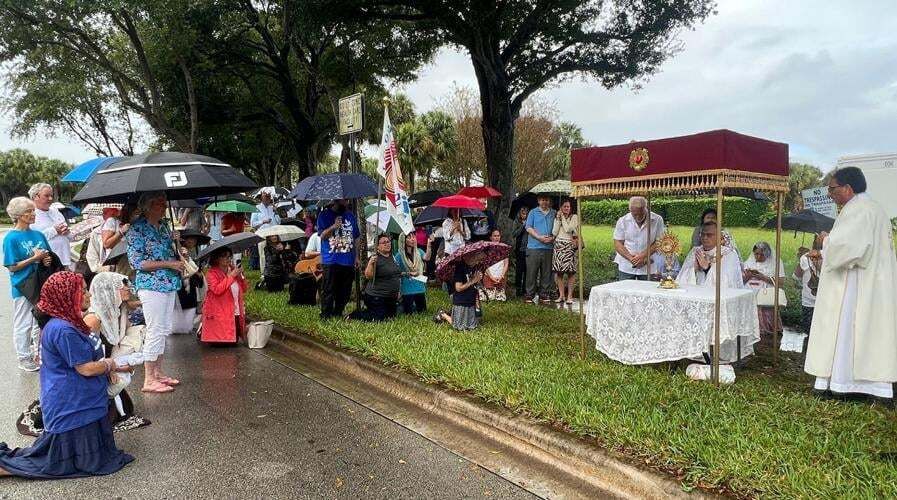 40 Days for life Mass and procession