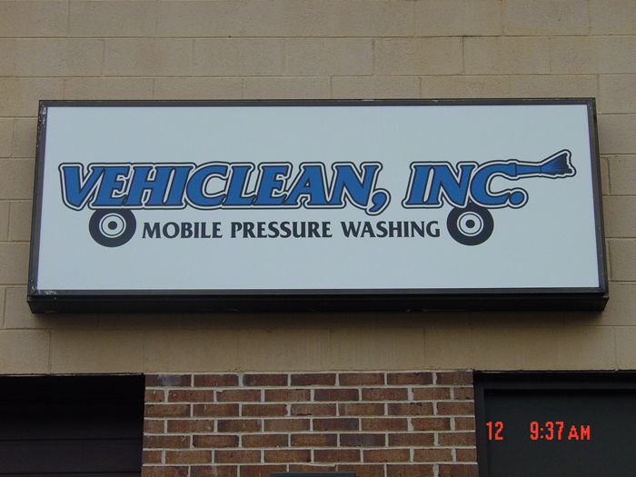 Vehiclean Storefront Sign