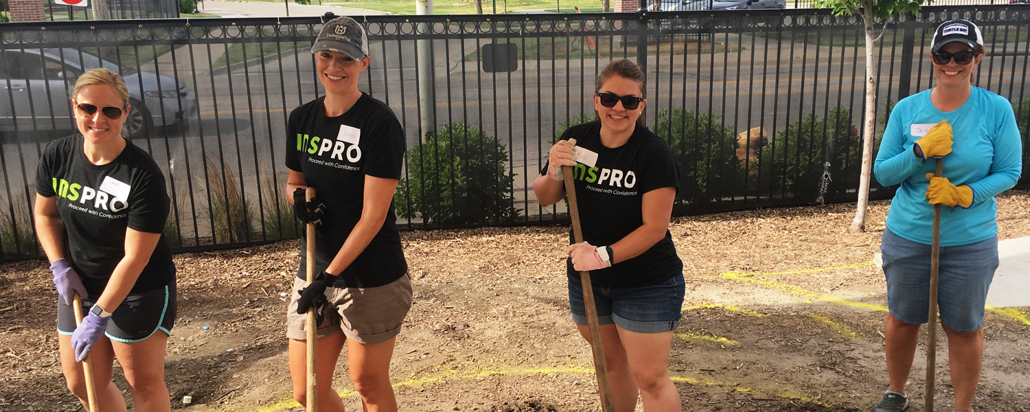 Community Action : How to Help : Volunteer : Volunteer