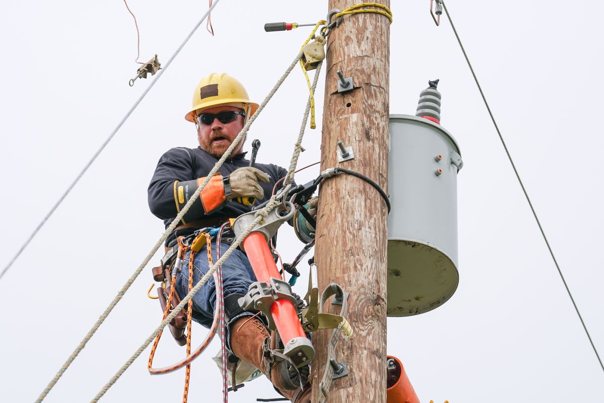 Photo Gallery : About Us : Nebraska Lineworker Rodeo Committee