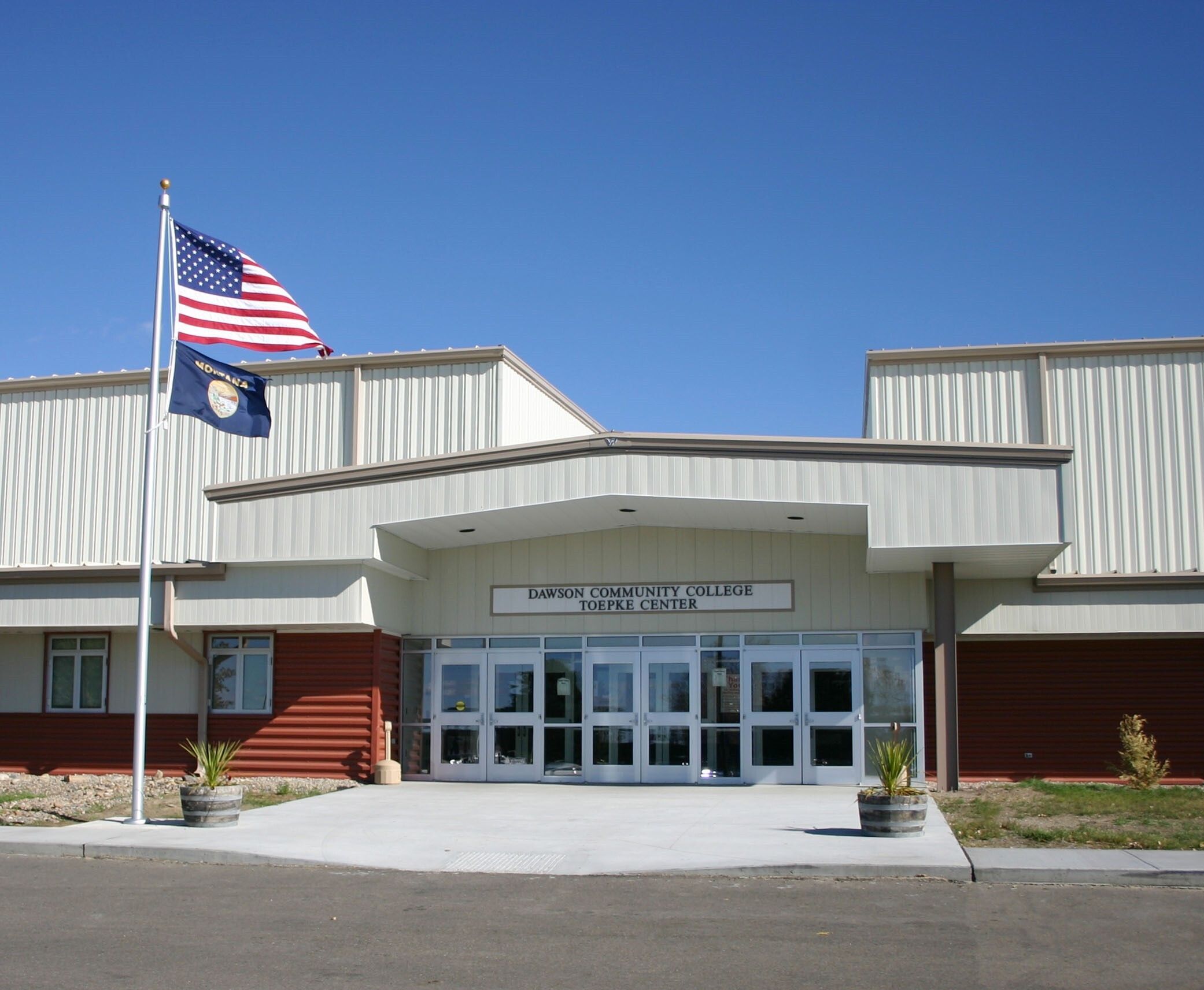 2025 Summer Hours - Main Office & Toepke Center