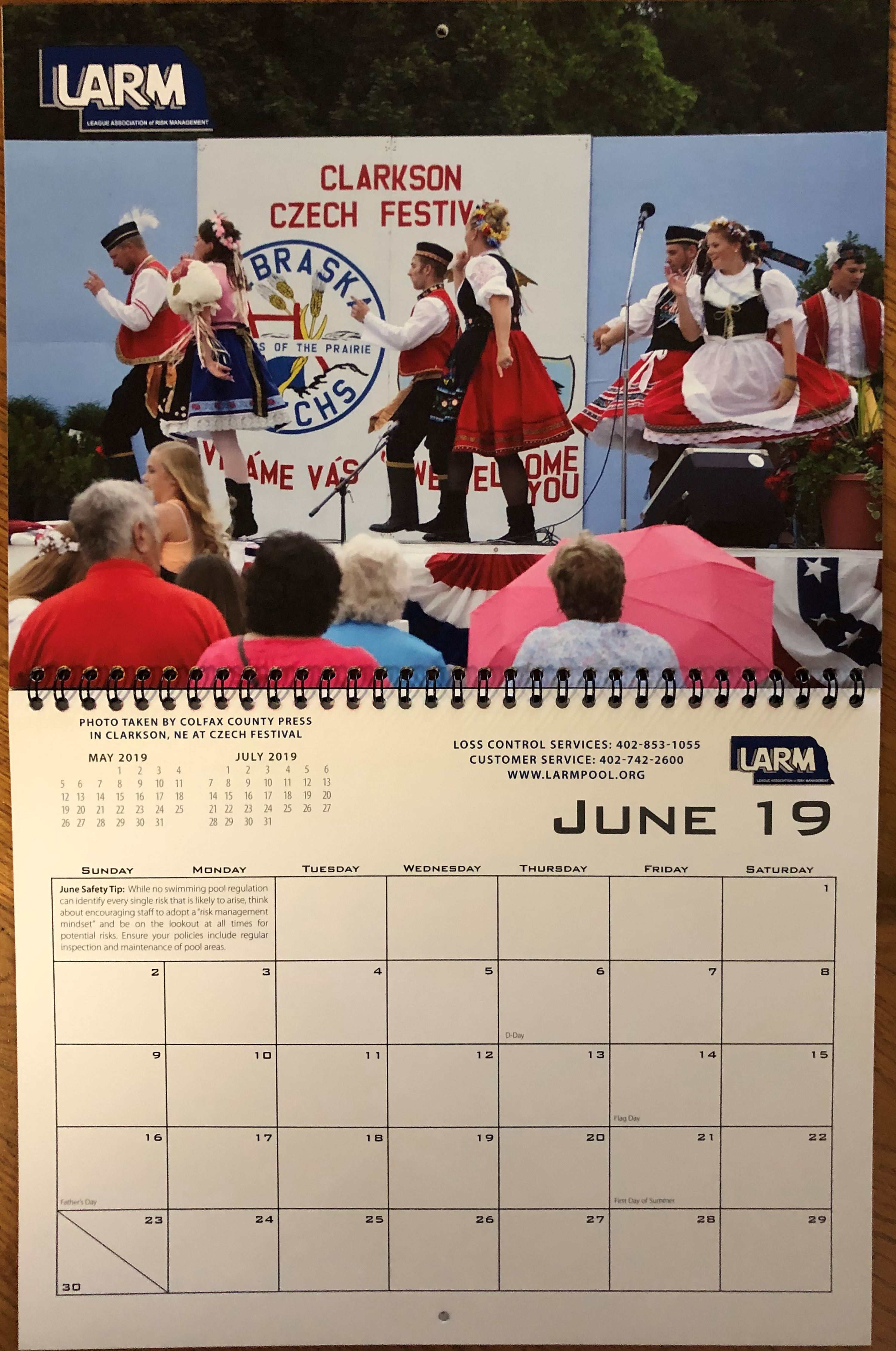 Send us photos from your community!