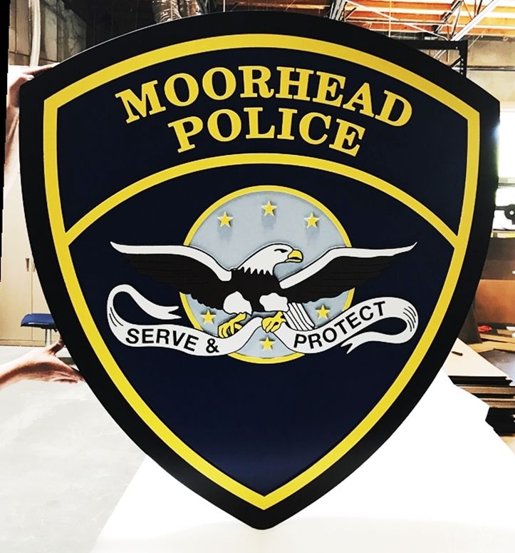 PP-2410 - Carved Plaque of the Shoulder Patch of the Moorhead Police, 2-5-D Artist-Painted 