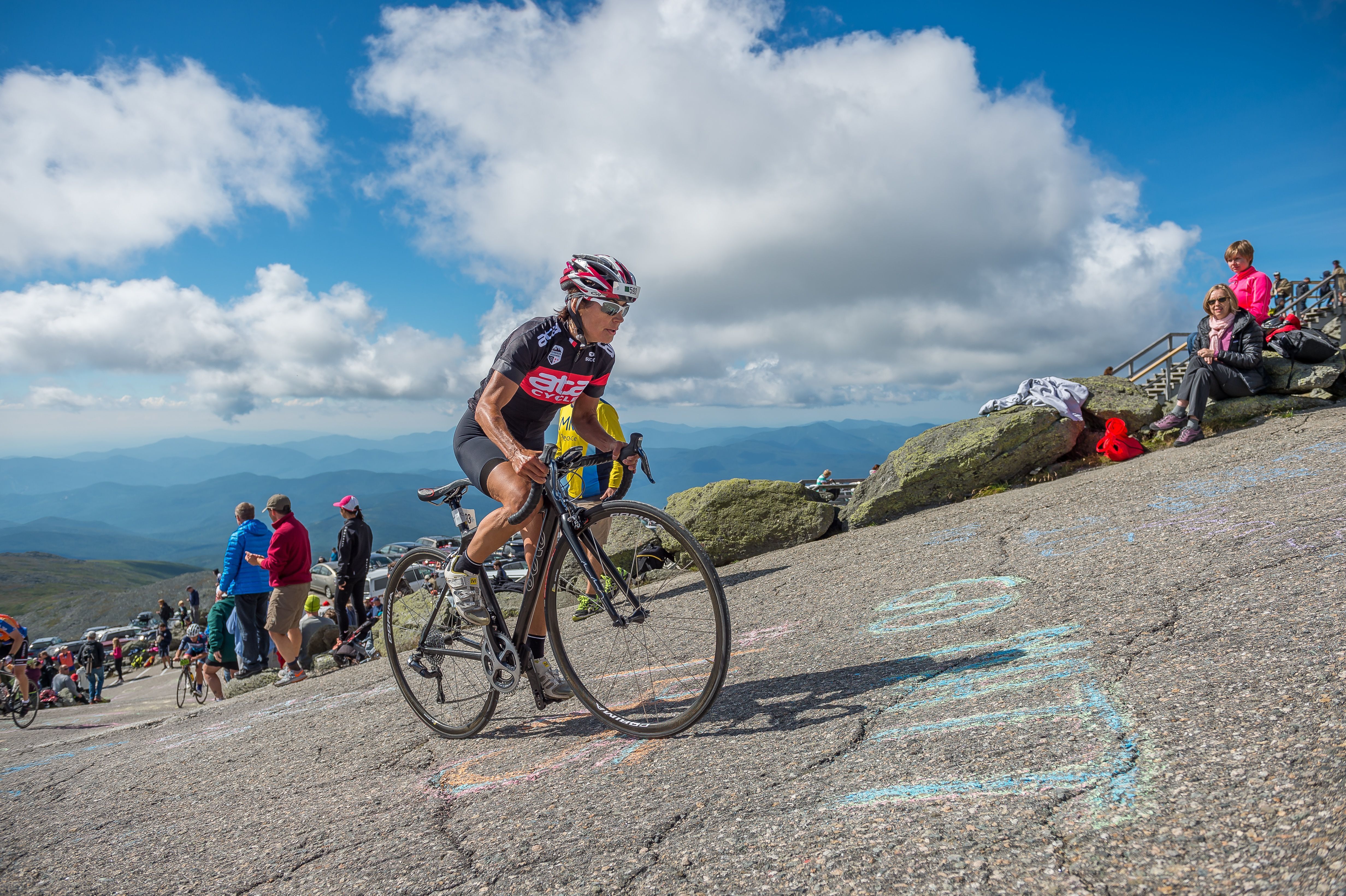 the final push to the finish at the annual MWARBH