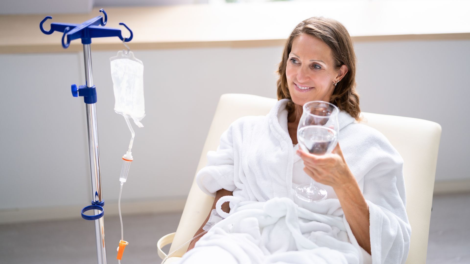woman receiving infusion therapy