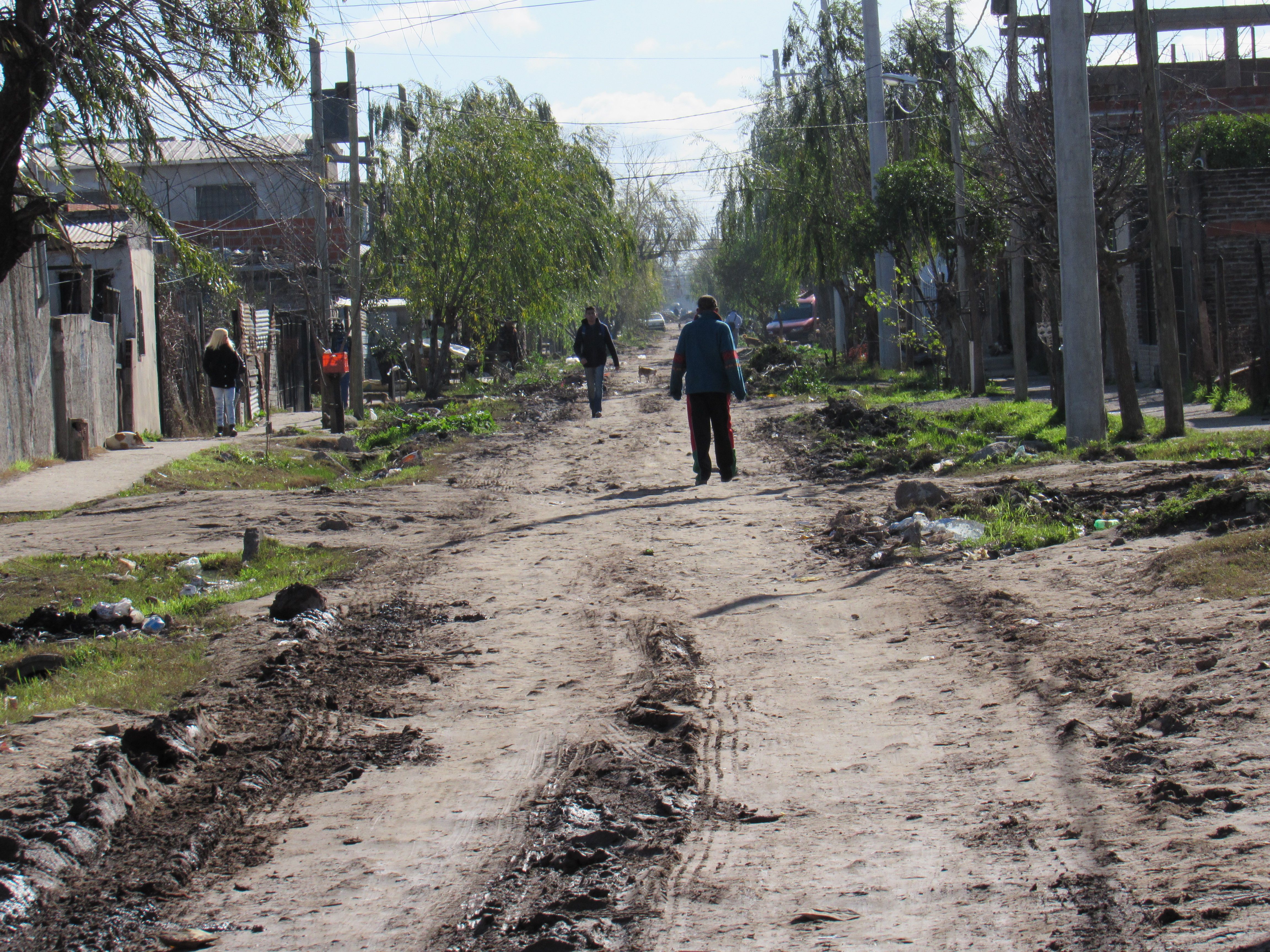 "2 de abril", Lomas de Zamora (Argentina)
