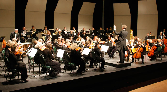 Concert Review - A Familiar Walk through the Neighborhood