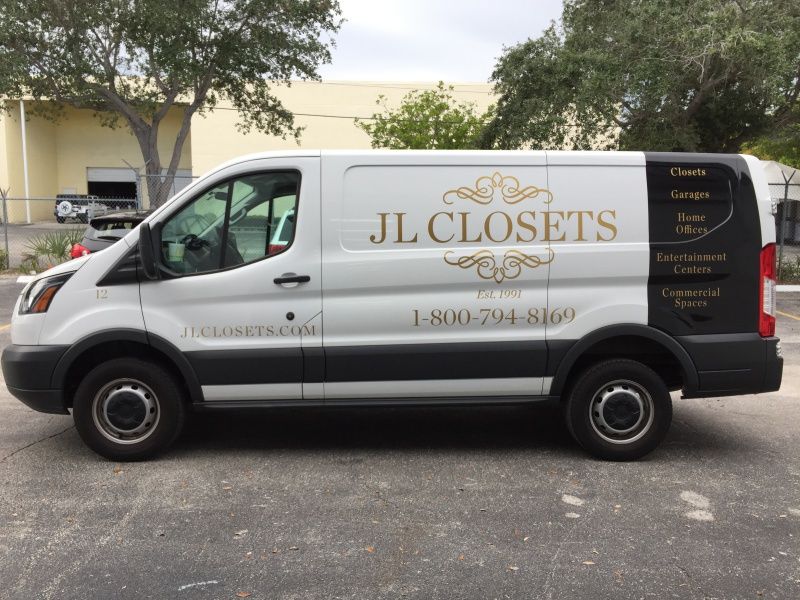 Vehicle Lettering & Decals
