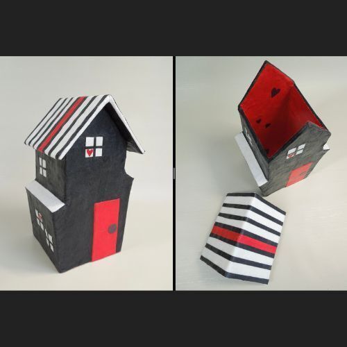 Heart House (black/red/white)