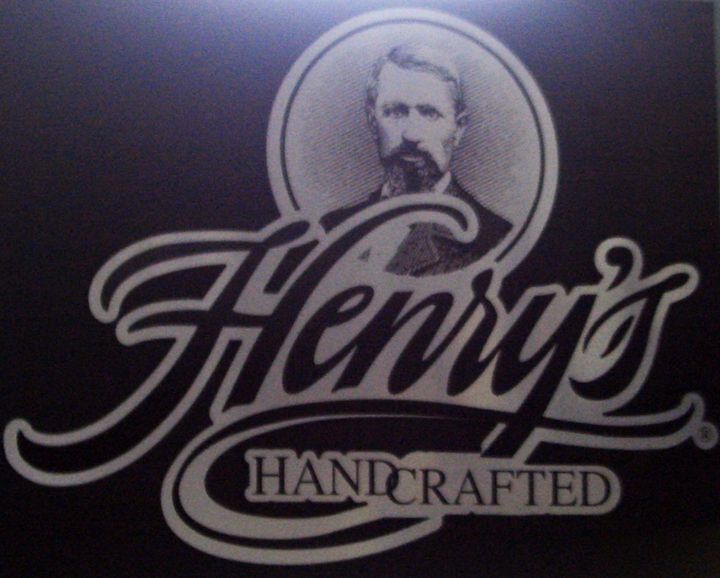 Henry Weinhard's Dimensional Lettering
