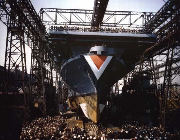 Aircraft carriers were also built on Long Island at the world's largest naval shipyard in Brooklyn. Here an Essex class carrier is launched in Brooklyn in 1944.