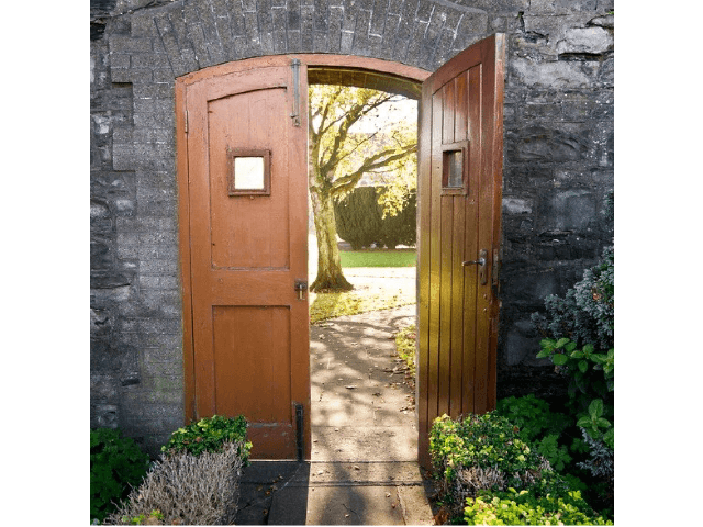 Advent Lectio: Opening New Doors